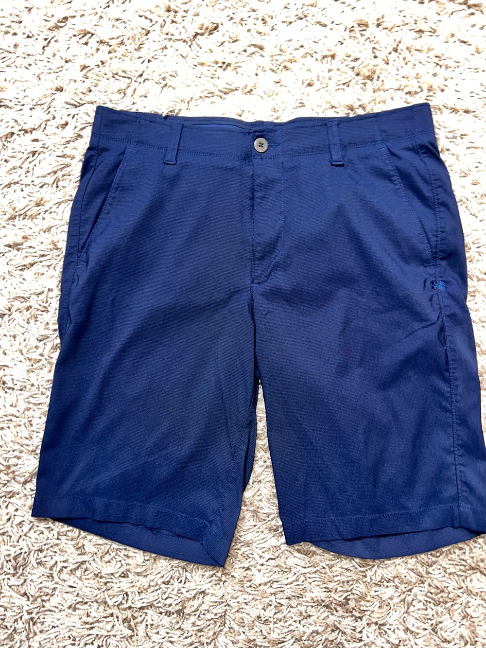 Men's Navy Under Armor Heat Gear Shorts 36x10